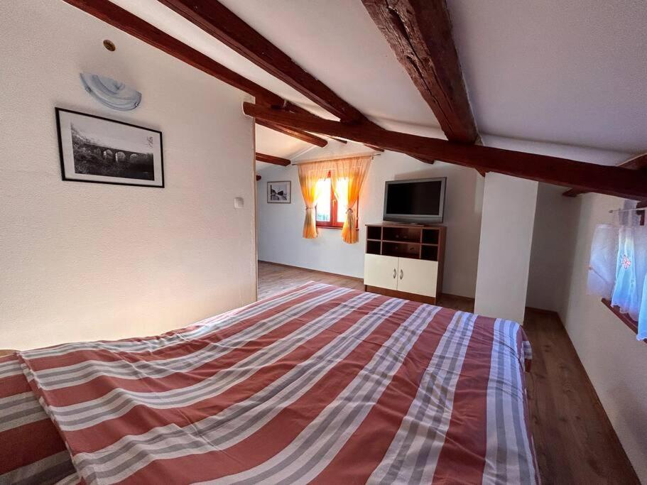 App Franci Parenzana Apartment Marusici  Bagian luar foto